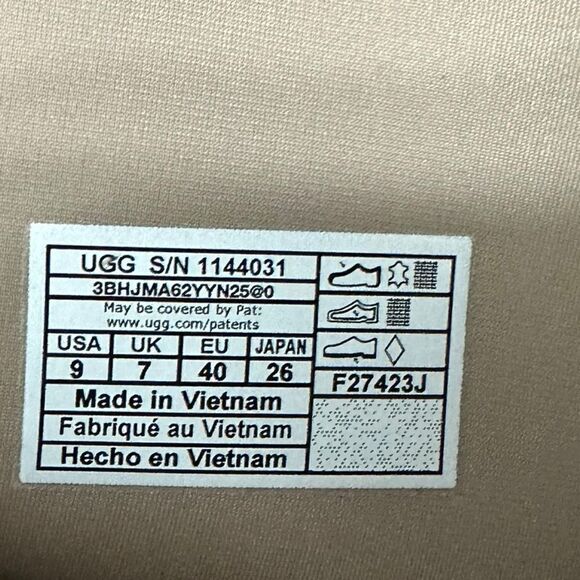 NEW UGG Women's Classic Dipper Sand Platform Shearling Suede Boots 1144031 SZ 9 - Picture 12 of 13